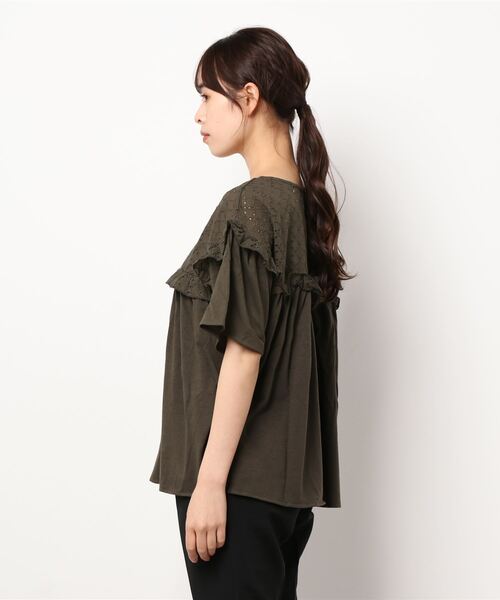 Samansa Mos2（サマンサ モスモス）の「オーバーレースフリルカットソー（Tシャツ/カットソー・レディース・ピンク/チャコール/キナリ・ﾌﾘ-）」の5枚目の写真