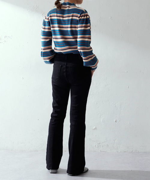 DISCOAT（ディスコート）の「マルチボーダーハイネックプルオーバー（ニット/セーター・レディース・パープル/イエロー/ブルー/グリーン/グリーン系その他・FREE）」の19枚目の写真