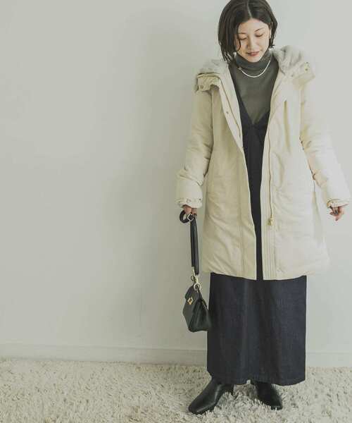 URBAN RESEARCH（アーバンリサーチ）の「エコペルファーダウンコート（ダウンジャケット/コート・レディース・ホワイト系その他/ブルー系その他/ベージュ・36/38）」の5枚目の写真
