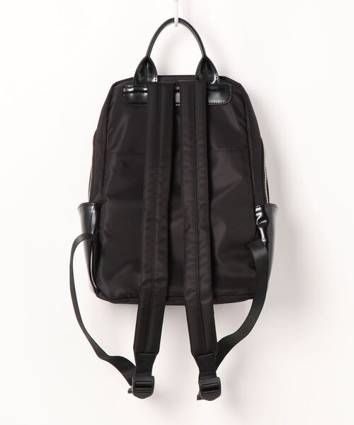 & chouette(アンドシュエット)の「A4対応ナイロンリュック(バックパック/リュック・レディース・ブラック/ブラウン/オフホワイト・FREE)」の22枚目の写真