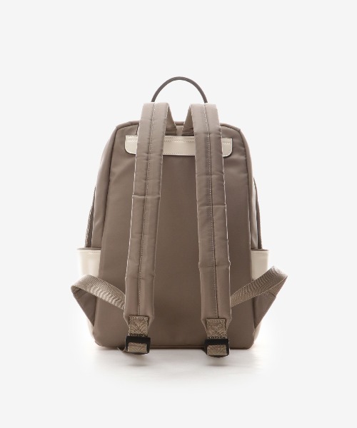 & chouette(アンドシュエット)の「A4対応ナイロンリュック(バックパック/リュック・レディース・ブラック/ブラウン/オフホワイト・FREE)」の10枚目の写真