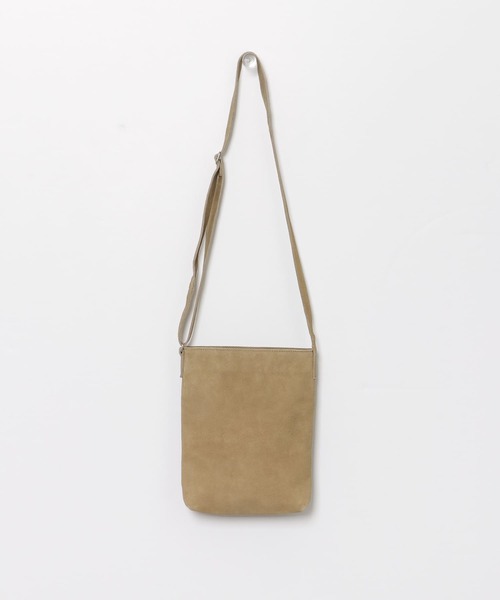 URBAN RESEARCH DOORS(アーバンリサーチドアーズ)の「スエードショルダーバッグ(ショルダーバッグ・メンズ・グリーン系その他/ブラック/グレー系その他・ONE)」の3枚目の写真