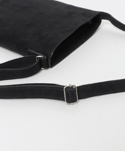 URBAN RESEARCH DOORS(アーバンリサーチドアーズ)の「スエードショルダーバッグ(ショルダーバッグ・メンズ・グリーン系その他/ブラック/グレー系その他・ONE)」の8枚目の写真