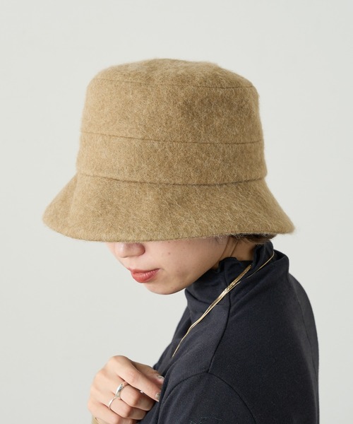 Omekashi（オメカシ）の「シャギーバケット風ハット（キャップ・レディース・ブラック/キャメル・FREE）」の2枚目の写真