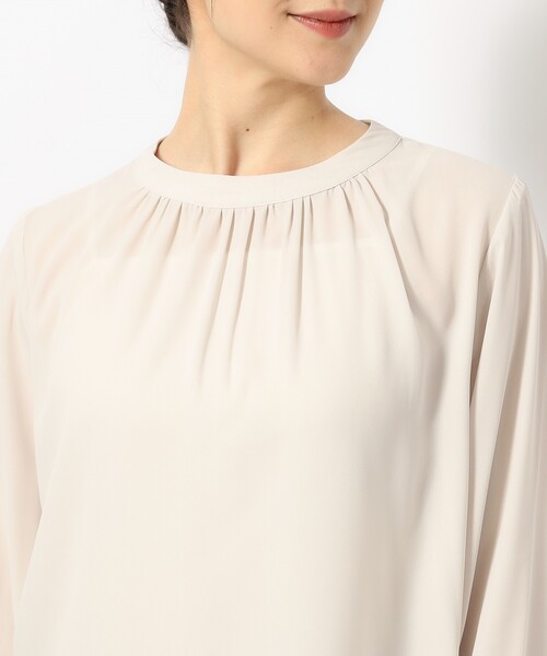 SHOO・LA・RUE(シューラルー)の「◆【S-3L】ハイネックギャザーブラウス(シャツ/ブラウス・レディース・ベージュ系その他5/ブラック系1/アイボリー系1・01/02/03/04/05)」の21枚目の写真