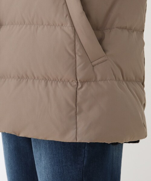 SHOO・LA・RUE(シューラルー)の「◆軽くて、暖かくて、美しくて、洗濯機で洗える プレミアムなダウン【S-4L】(ダウンジャケット/コート・レディース・ブラック/サンドベージュ/ライトベージュ・01/05/06/04/03/02)」の20枚目の写真