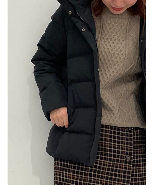 SHOO・LA・RUE(シューラルー)の「◆軽くて、暖かくて、美しくて、洗濯機で洗える プレミアムなダウン【S-4L】(ダウンジャケット/コート・レディース・ブラック/サンドベージュ/ライトベージュ・01/05/06/04/03/02)」の11枚目の写真