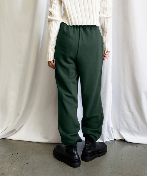 me+em select（ミームセレクト）の「【 6color 】ヘビーコットン裏毛ジョガーパンツ　韓国製（スウェットパンツ・レディース・グリーン/ライトグレー/ベージュ/チャコールグレー/グレー/ブラウン・FREE）」の19枚目の写真