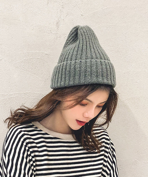 c.u.l（シーユーエル）の「【c.u.l】無地カラーニット帽 cula268（ニットキャップ/ビーニー・レディース・ブラック/ブルー/ブラウン/グレー/ライトベージュ/ライトブルー/ライトグレー/ピンクベージュ/ワインレッド/イエロー・FREE）」の4枚目の写真