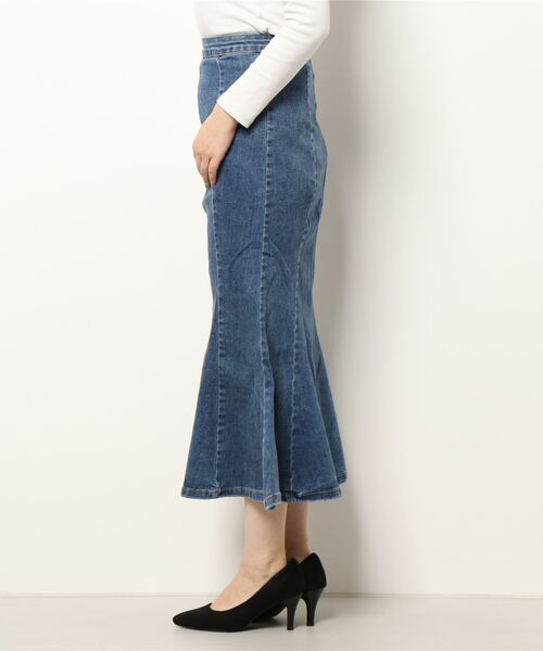 BLUEEAST(ブルーイースト)の「スリットデニムマーメイドスカート(デニムスカート・レディース・ブラック/ネイビー・SMALL/MEDIUM)」の18枚目の写真