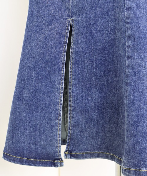 BLUEEAST(ブルーイースト)の「スリットデニムマーメイドスカート(デニムスカート・レディース・ブラック/ネイビー・SMALL/MEDIUM)」の6枚目の写真