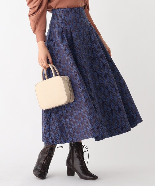 AG by aquagirl（エージーバイアクアガール）の「◆ジャカードフレアスカート【WEB限定サイズ】（スカート・レディース・ブラック系/ダークブラウン系・40/38/36）」の13枚目の写真