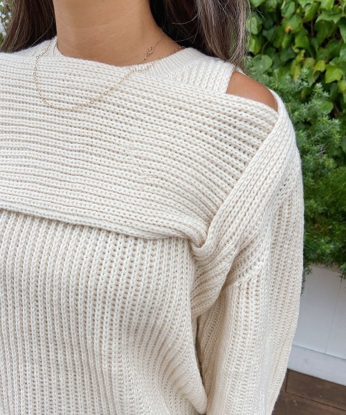 esutoreja（エストレジャ）の「クロスデザインニット（ニット/セーター・レディース・アイボリー・FREE）」の3枚目の写真