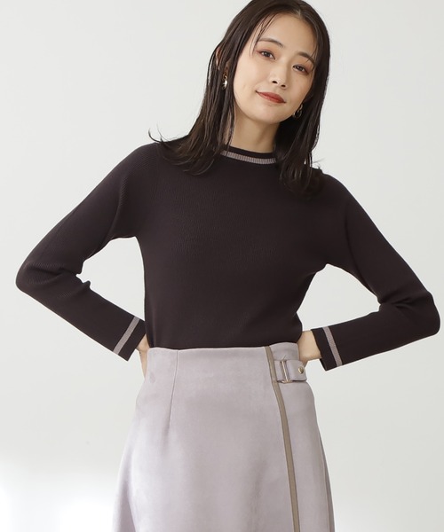 N.（N. Natural Beauty Basic）（エヌエヌナチュラルビューティーベーシック）の「◆バイカラーラインコンパクトニット（ニット/セーター・レディース・グリーン/ブルー/スミクロ/オフホワイト・MEDIUM）」の2枚目の写真