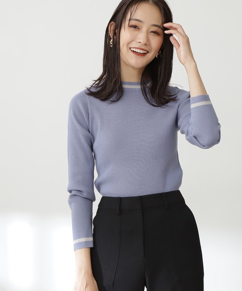 N.（N. Natural Beauty Basic）（エヌエヌナチュラルビューティーベーシック）の「◆バイカラーラインコンパクトニット（ニット/セーター・レディース・グリーン/ブルー/スミクロ/オフホワイト・MEDIUM）」の4枚目の写真