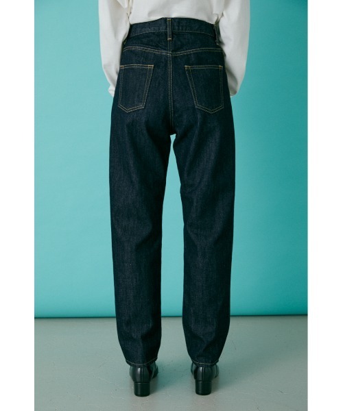 BLACK BY MOUSSY（ブラックバイマウジー）の「KONA One wash DENIM(コナワンウォッシュデニム)（デニムパンツ・レディース・ダークブルー・22inch/23inch/24inch/25inch/26inch）」の9枚目の写真