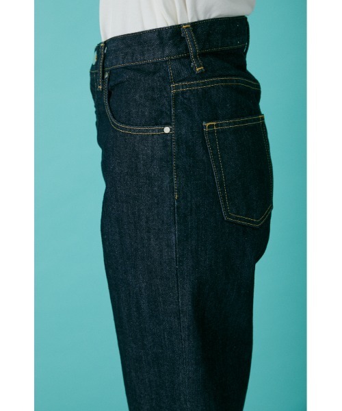 BLACK BY MOUSSY（ブラックバイマウジー）の「KONA One wash DENIM(コナワンウォッシュデニム)（デニムパンツ・レディース・ダークブルー・22inch/23inch/24inch/25inch/26inch）」の4枚目の写真