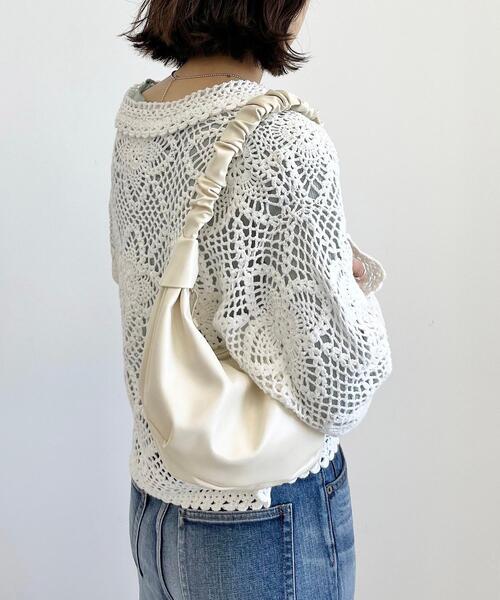 CITEN（シテン）の「＜CITEN（シテン）＞2WAY ギャザー ハンドル バッグ（ハンドバッグ・レディース・ブラック/オフホワイト・FREE）」の3枚目の写真