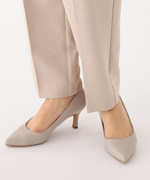 OPAQUE.CLIP(オペークドットクリップ)の「◆ポインテッドトウベーシックパンプス【抗菌防臭加工/WEB限定カラー】(パンプス・レディース・ホワイト/ブラック/ダークグリーン/ネイビー/グレー/ライトベージュ・01/02/03)」の3枚目の写真