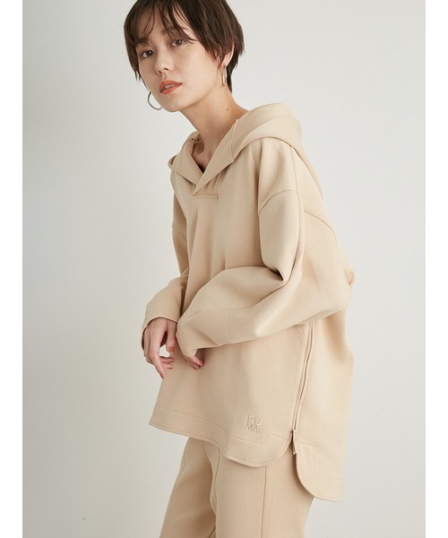 PUMA（プーマ）の「【PUMA for emmi】HOODIE_emmi atelier（スウェット・レディース・ベージュ・MEDIUM）」の6枚目の写真