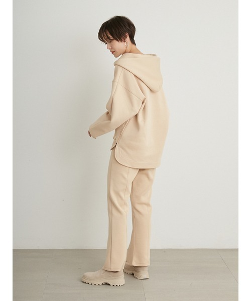 PUMA（プーマ）の「【PUMA for emmi】HOODIE_emmi atelier（スウェット・レディース・ベージュ・MEDIUM）」の5枚目の写真