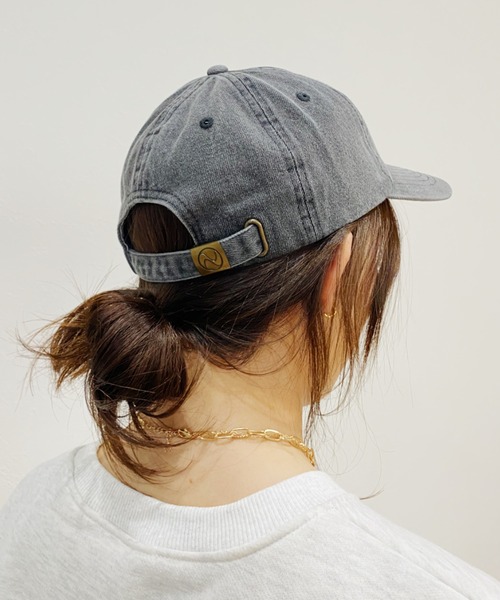 newhattan（ニューハッタン）の「【newhattan】デニムCAP（キャップ・レディース・ライトブルー/インディゴブルー/ライトブラック・FREE）」の2枚目の写真