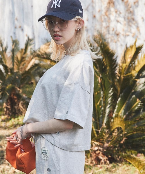 DISCUS ATHLETIC(ディスカス アスレチック)の「DISCUS ATHLETIC/ディスカス アスレチック クロップド丈 コットン半袖Tシャツ<セットアップ可能>(Tシャツ/カットソー・レディース・オレンジ/イエロー/ホワイト/杢グレー/ラベンダー・L/M)」の14枚目の写真