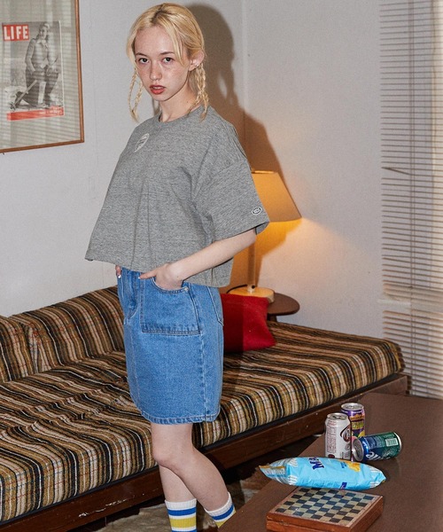 DISCUS ATHLETIC(ディスカス アスレチック)の「DISCUS ATHLETIC/ディスカス アスレチック クロップド丈 コットン半袖Tシャツ<セットアップ可能>(Tシャツ/カットソー・レディース・オレンジ/イエロー/ホワイト/杢グレー/ラベンダー・L/M)」の21枚目の写真