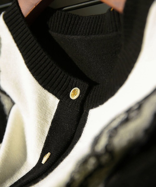 LOPASS（ロパス）の「バイカラー　レース付き　ニットカーディガン（カーディガン/ボレロ・レディース・ブラック・LARGE/MEDIUM）」の2枚目の写真