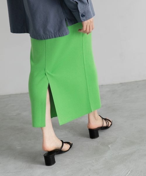 yuw（ユウ）の「ニットタイトスカート　266622（スカート・レディース・ブラック/グリーン/ピンク/レッド・FREE）」の15枚目の写真