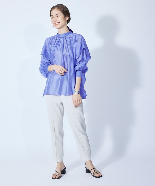 ROPE'（ロペ）の「前後2WAYブライトシアーギャザーブラウス【SDGs】（シャツ/ブラウス・レディース・ピンク/イエロー/ライトグリーン/ブルー系その他4・38）」の16枚目の写真