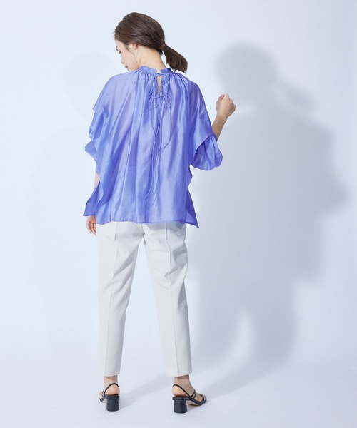 ROPE'（ロペ）の「前後2WAYブライトシアーギャザーブラウス【SDGs】（シャツ/ブラウス・レディース・ピンク/イエロー/ライトグリーン/ブルー系その他4・38）」の19枚目の写真