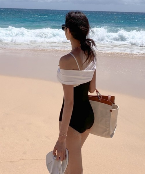 REBALANCE（リバランス）の「レディース水着 クロスデザイン スイムウェア（水着・レディース・B/A・SMALL/MEDIUM/LARGE）」の8枚目の写真