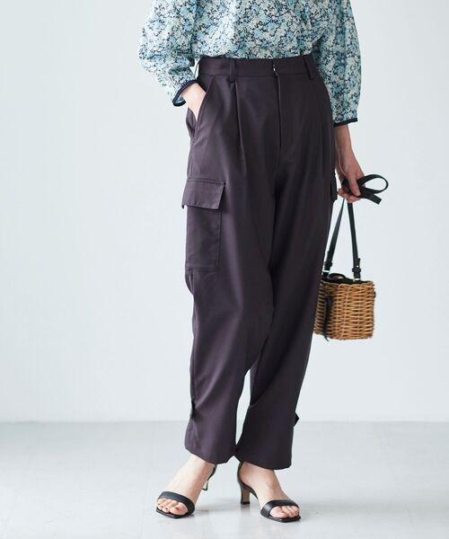 le.coeur blanc（ルクールブラン）の「2wayヘムカーゴパンツ（カーゴパンツ・レディース・ネイビー/カーキオリーブ・38/36）」の2枚目の写真