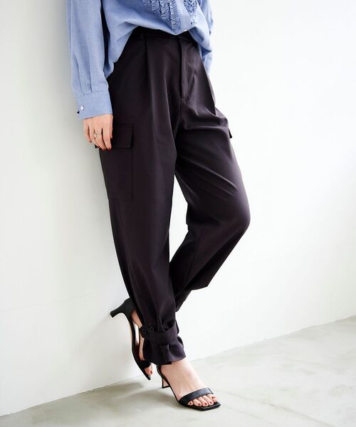 le.coeur blanc（ルクールブラン）の「2wayヘムカーゴパンツ（カーゴパンツ・レディース・ネイビー/カーキオリーブ・38/36）」の8枚目の写真