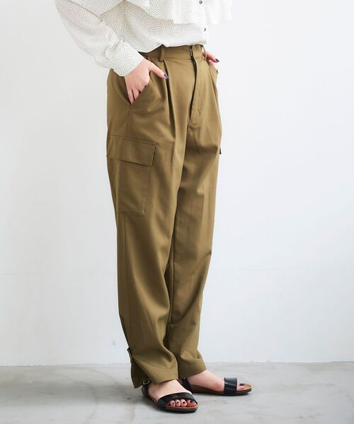 le.coeur blanc（ルクールブラン）の「2wayヘムカーゴパンツ（カーゴパンツ・レディース・ネイビー/カーキオリーブ・38/36）」の9枚目の写真