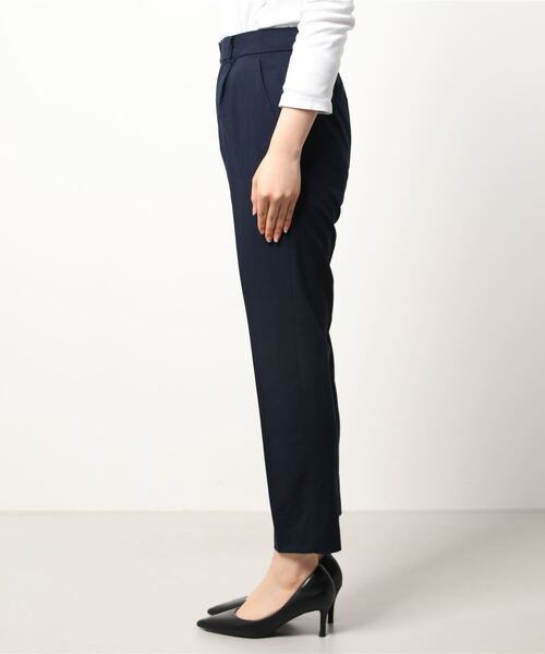 Te chichi（テチチ）の「センタープレステーパードパンツ（その他パンツ・レディース・ネイビー/グレー・SMALL/MEDIUM）」の3枚目の写真