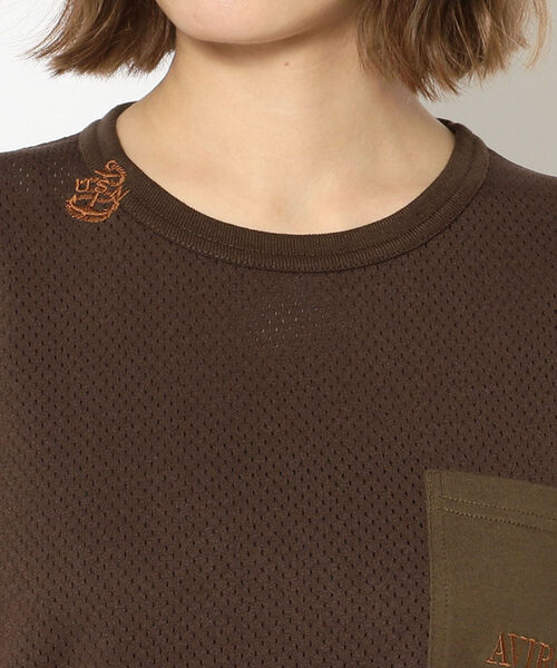 AVIREX（アヴィレックス）の「MESH EMBROIDERY TOPS/ メッシュ刺繍トップス（Tシャツ/カットソー・レディース・ブラック/パープル/ブラウン・FREE）」の17枚目の写真