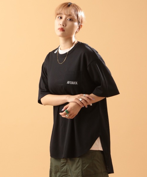 AVIREX（アヴィレックス）の「MESH EMBROIDERY TOPS/ メッシュ刺繍トップス（Tシャツ/カットソー・レディース・ブラック/パープル/ブラウン・FREE）」の2枚目の写真