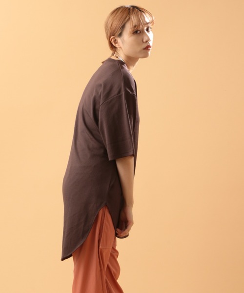 AVIREX（アヴィレックス）の「MESH EMBROIDERY TOPS/ メッシュ刺繍トップス（Tシャツ/カットソー・レディース・ブラック/パープル/ブラウン・FREE）」の12枚目の写真