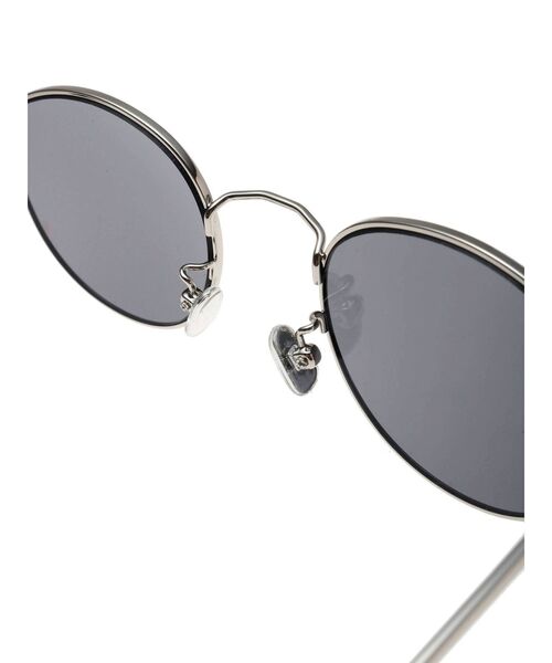 EVRIS（エヴリス）の「METAL BRIDGE SUNGLASSES（サングラス・レディース・ブラック/ブラウン・FREE）」の6枚目の写真