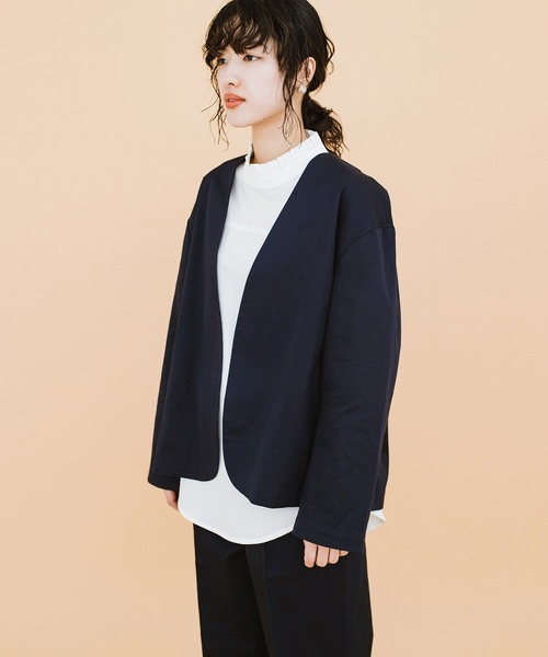 haco!（ハコ）の「かっこつけずにかっこよくなれる！ＰＢＰオーガニックコットン　シンプルジャケット（ユニセックス）（ノーカラージャケット・レディース・ダークネイビー・1/2/3）」の3枚目の写真