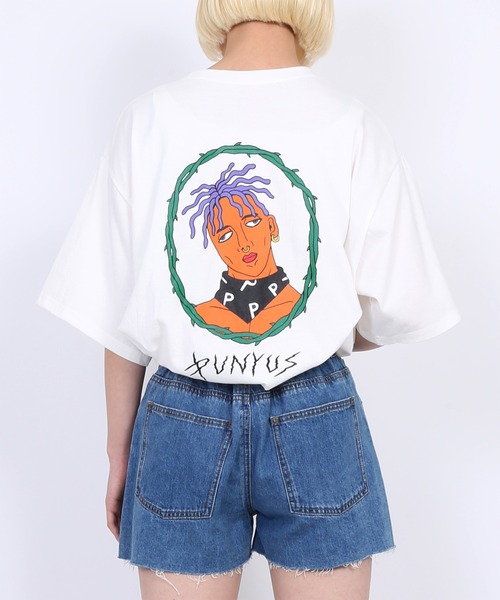 PUNYUS(プニュズ)の「GANGビッグTシャツ(Tシャツ/カットソー・レディース・パープル/ホワイト/ブラック・4/3)」の2枚目の写真