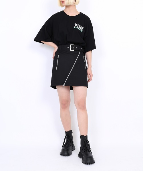 PUNYUS(プニュズ)の「GANGビッグTシャツ(Tシャツ/カットソー・レディース・パープル/ホワイト/ブラック・4/3)」の8枚目の写真