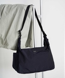 STANDARD SUPPLY（スタンダードサプライ）の「スタンダードサプライ / SIMPLICITY シンプリシティ / TRIANGLE SHOULDER トライアングルショルダー（ショルダーバッグ）」