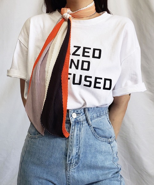 me+em select（ミームセレクト）の「【 4色展開 】プリーツカラーロングスカーフ（バンダナ/スカーフ・レディース・イエロー/ブラック/グリーン/オレンジ・FREE）」の22枚目の写真