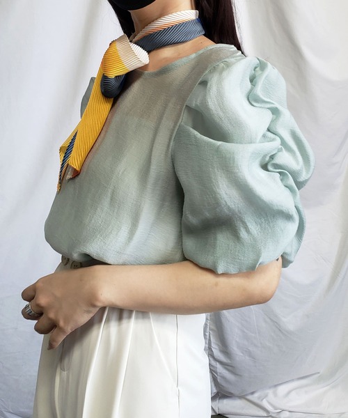 me+em select（ミームセレクト）の「【 4色展開 】プリーツカラーロングスカーフ（バンダナ/スカーフ・レディース・イエロー/ブラック/グリーン/オレンジ・FREE）」の20枚目の写真