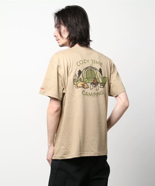 KELTY（ケルティ）の「ZOZO限定/KELTY オオニシアキオ “COZY TIME” S/S TEE（Tシャツ/カットソー・メンズ・ホワイト/サンドベージュ・L/M）」の5枚目の写真