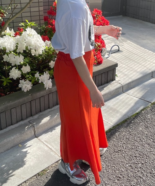 DuKKah（デュカ）の「Dukkah/【低身長向け】ポンチスリットマーメイドスカート（スカート・レディース・ブルー/ライム/ピンク/オレンジ/ブラック・X-SMALL）」の19枚目の写真