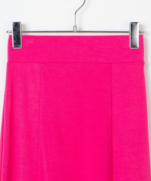 DuKKah（デュカ）の「Dukkah/【低身長向け】ポンチスリットマーメイドスカート（スカート・レディース・ブルー/ライム/ピンク/オレンジ/ブラック・X-SMALL）」の22枚目の写真